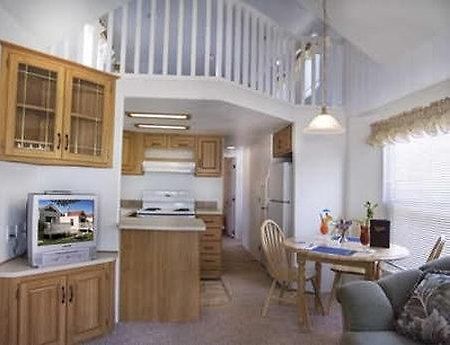 Newport Dunes Waterfront Resort Newport Beach Zimmer foto